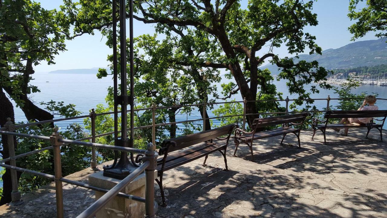 Josephine'S Garden Apartment Opatija Exterior photo